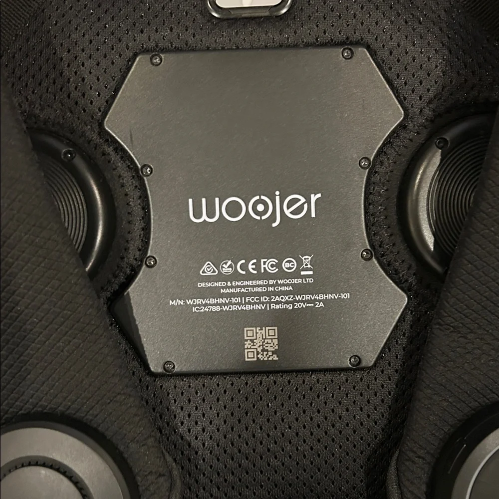 AMAZING! Woojer HD Haptic Vest 4! Like New! Only Tried Once!